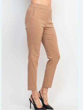Counterparts Stretchy Pull on Tan Ankle Dress Pants(Size Small)